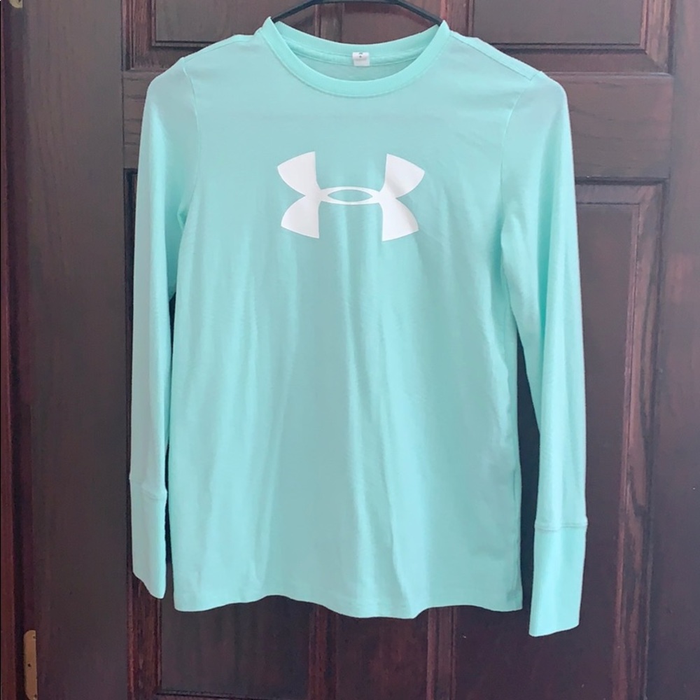 Girls Under Armour long sleeve tee